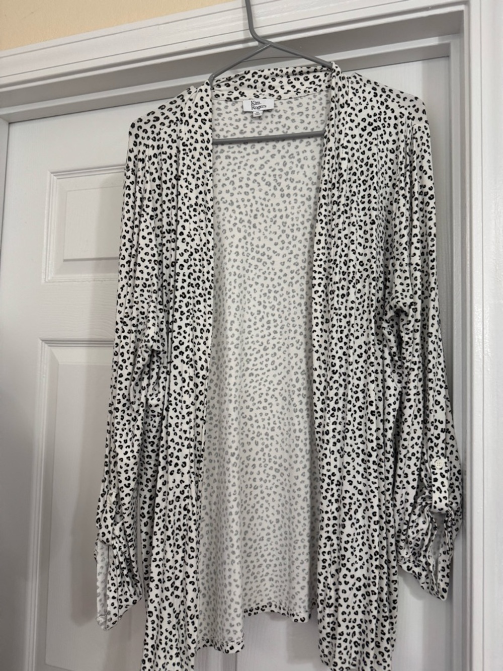 Kim Rogers White and Black Leopard Print Open Cardigan